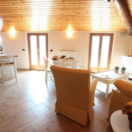 Apartment Lake View Attic *